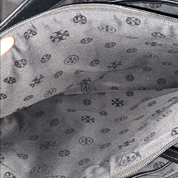 SOLD Tory Burch purse - Picture 4 of 7